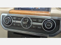 Land Rover Discovery 3.0 Discovery Landmark SDV6 Auto 4WD 5dr 25