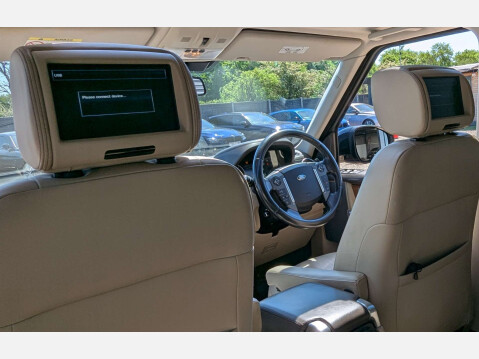 Land Rover Discovery 3.0 Discovery Landmark SDV6 Auto 4WD 5dr 48