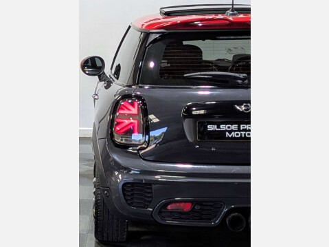 Mini Hatch 2.0 John Cooper Works Auto 3dr 11