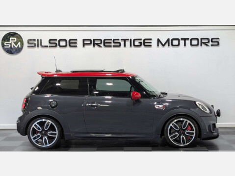 Mini Hatch 2.0 John Cooper Works Auto 3dr 17