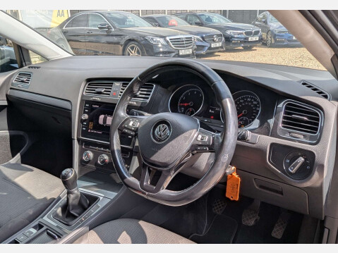 Volkswagen Golf 1.5 Golf SE Nav TSi Evo 5dr 20