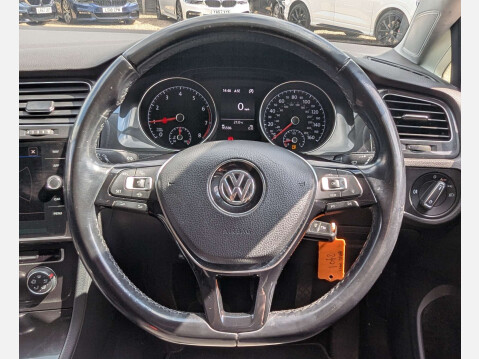 Volkswagen Golf 1.5 Golf SE Nav TSi Evo 5dr 30