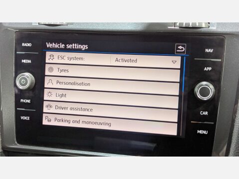 Volkswagen Golf 1.5 Golf SE Nav TSi Evo 5dr 33