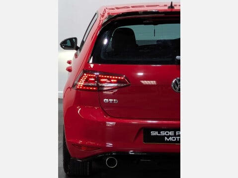 Volkswagen Golf 2.0 Golf GTD Semi-Auto 5dr 11