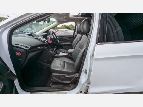 Ford Kuga 2.0 Kuga Titanium X 4x4 TDCi 4WD 5dr 29