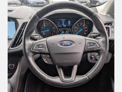 Ford Kuga 1.5 Kuga Vignale 4x4 Auto 4WD 5dr 19
