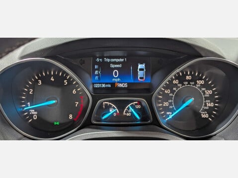 Ford Kuga 1.5 Kuga Vignale 4x4 Auto 4WD 5dr 38