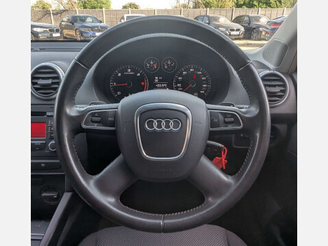 Audi A3 2.0 A3 Sportback SE 138 TDI Semi-Auto 5dr 29