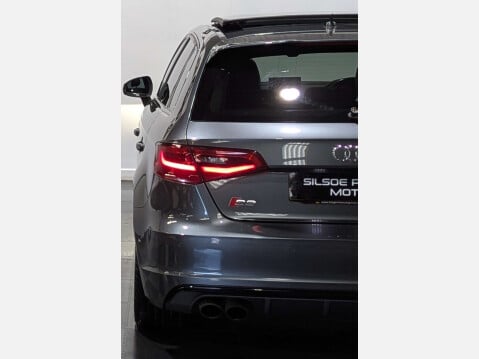 Audi A3 2.0 S3 Sportback Quattro Semi-Auto 4WD 5dr 10