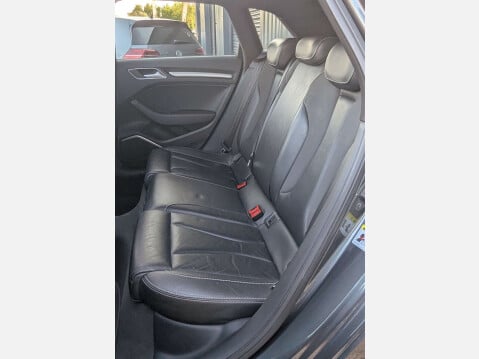Audi A3 2.0 S3 Sportback Quattro Semi-Auto 4WD 5dr 28