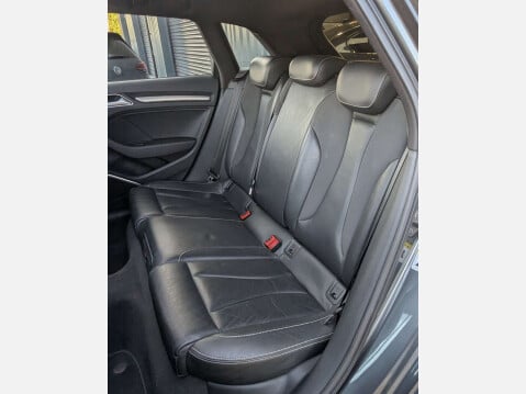 Audi A3 2.0 S3 Sportback Quattro Semi-Auto 4WD 5dr 29