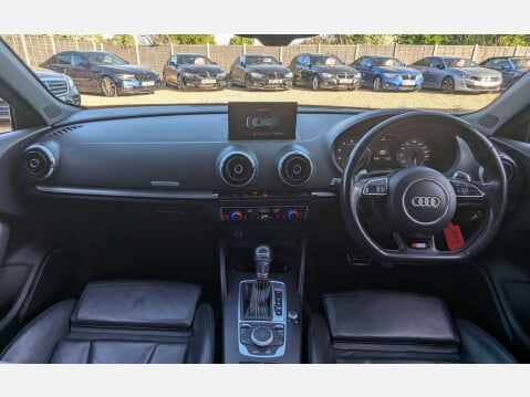 Audi A3 2.0 S3 Sportback Quattro Semi-Auto 4WD 5dr 31