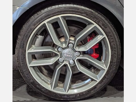 Audi A3 2.0 S3 Sportback Quattro Semi-Auto 4WD 5dr 51