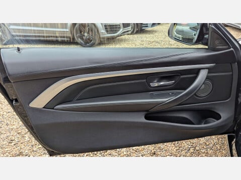 BMW 4 Series 3.0 M4 Semi-Auto 2dr 32
