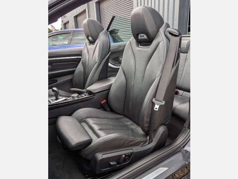 BMW 4 Series 3.0 M4 Semi-Auto 2dr 35
