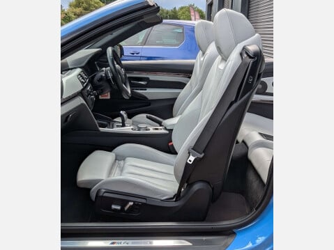 BMW 4 Series 3.0 M4 Competition Edition Package Semi-Auto 2dr 39