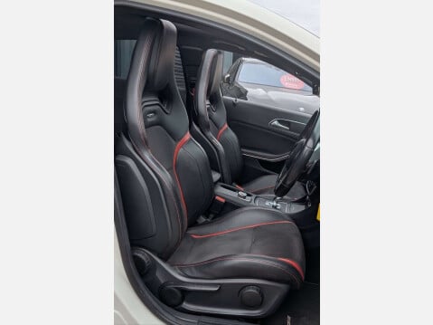 Mercedes-Benz A Class 2.0 A45 AMG 4Matic Auto 4WD 5dr 27