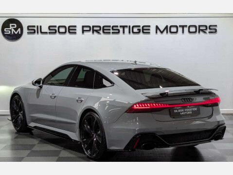 Audi A7 4.0 RS 7 Sportback TFSI MHEV Quattro Auto 4WD 5dr 8