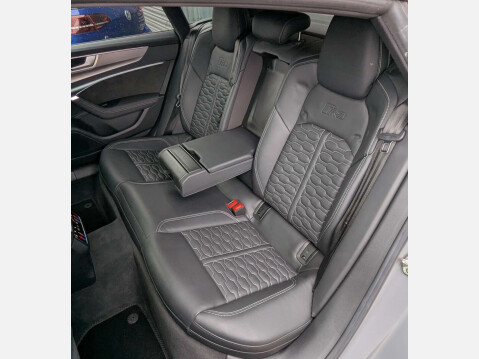 Audi A7 4.0 RS 7 Sportback TFSI MHEV Quattro Auto 4WD 5dr 49