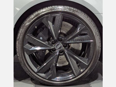 Audi A7 4.0 RS 7 Sportback TFSI MHEV Quattro Auto 4WD 5dr 15