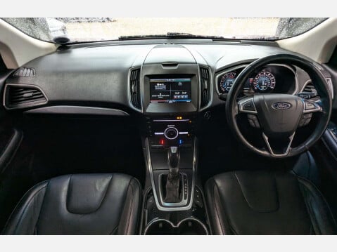 Ford Edge 2.0 Edge Titanium TDCi Auto 4WD 5dr 30