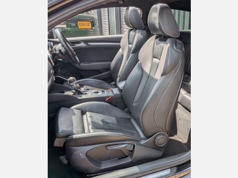 Audi A3 2.0 S3 Nav Quattro Semi-Auto 4WD 3dr 26
