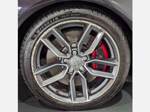 Audi A3 2.0 S3 Nav Quattro Semi-Auto 4WD 3dr 47