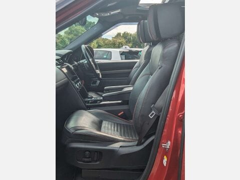 Land Rover Discovery 3.0 Discovery Luxury HSE TD6 Auto 4WD 5dr 26