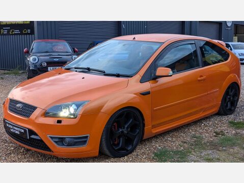 Ford Focus 2.5 Focus ST-2 3dr 5