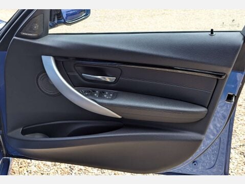 BMW 3 Series 2.0 330I M Sport Auto 5dr 16