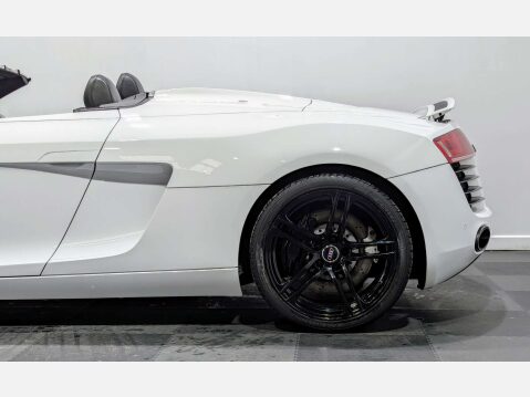 Audi R8 4.2 R8 Spyder V8 Quattro 4WD 2dr 6