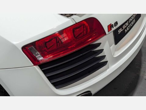 Audi R8 4.2 R8 Spyder V8 Quattro 4WD 2dr 23