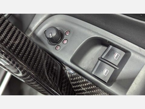 Audi R8 4.2 R8 Spyder V8 Quattro 4WD 2dr 47