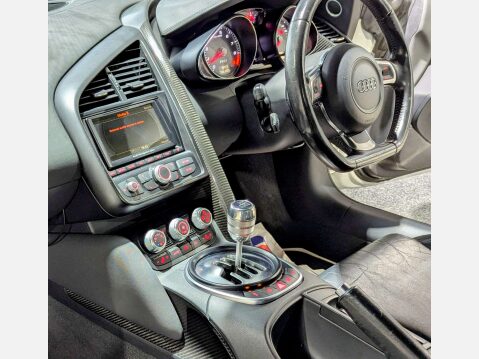 Audi R8 4.2 R8 Spyder V8 Quattro 4WD 2dr 52