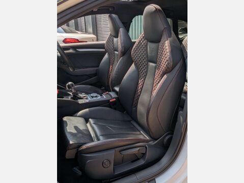 Audi A3 2.0 S3 Sportback Quattro Semi-Auto 4WD 5dr 25