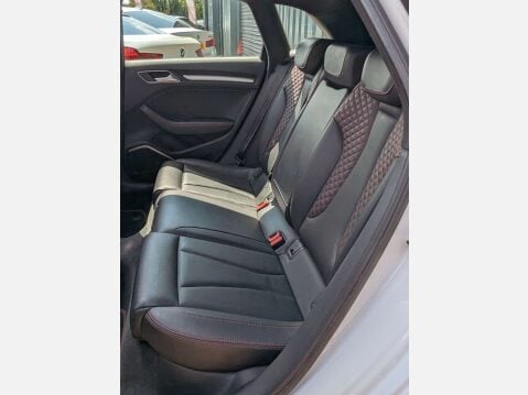 Audi A3 2.0 S3 Sportback Quattro Semi-Auto 4WD 5dr 28