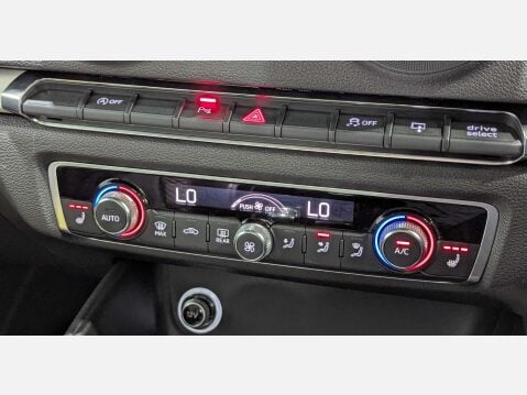 Audi A3 2.0 S3 Sportback Quattro Semi-Auto 4WD 5dr 37