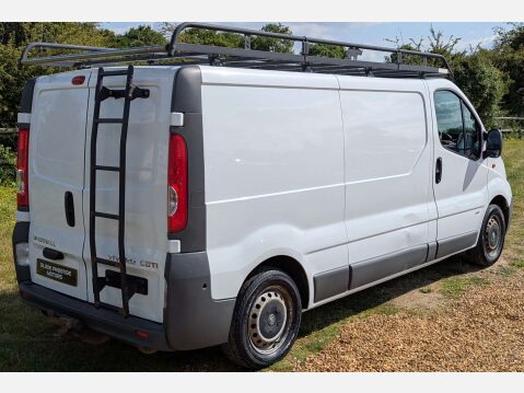 Vauxhall Vivaro 2.0 Vivaro 2900 CDTI LWB 8