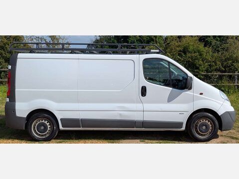 Vauxhall Vivaro 2.0 Vivaro 2900 CDTI LWB 9