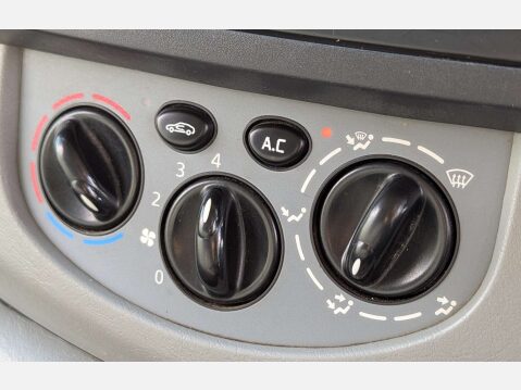 Vauxhall Vivaro 2.0 Vivaro 2900 CDTI LWB 22