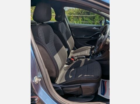 Vauxhall Astra 1.6 Astra SRI CDTI S/S 5dr 12