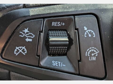 Vauxhall Astra 1.6 Astra SRI CDTI S/S 5dr 21