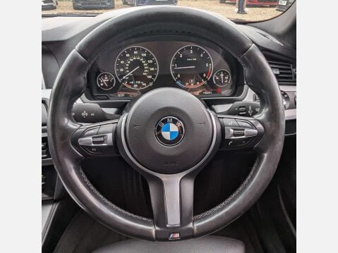 BMW 5 Series 2.0 520d M Sport Auto 4dr 31