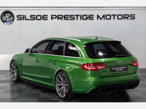 Audi A4 4.2 RS 4 FSI Quattro Auto 4WD 5dr 8