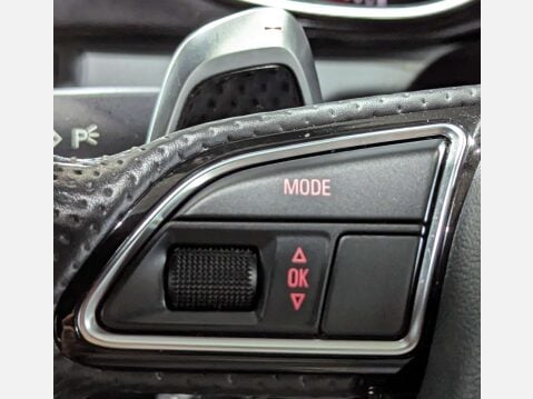 Audi A4 4.2 RS 4 FSI Quattro Auto 4WD 5dr 33