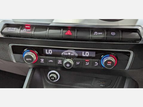 Audi Q2 2.0 SQ2 TFSI Quattro Semi-Auto 4WD 5dr 33