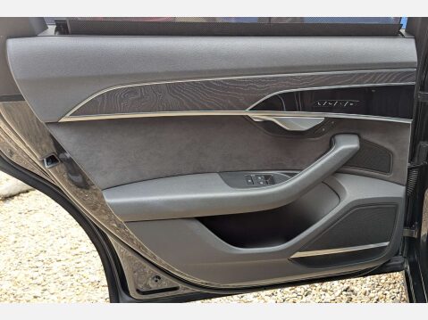 Audi A8 3.0 A8 50 TDI Quattro Auto 4WD 4dr 29