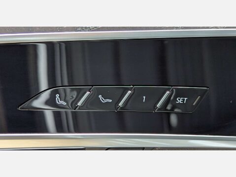 Audi A8 3.0 A8 50 TDI Quattro Auto 4WD 4dr 30