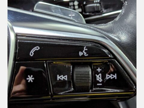 Audi A8 3.0 A8 50 TDI Quattro Auto 4WD 4dr 44