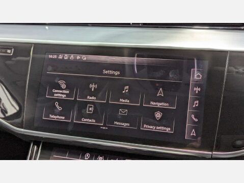 Audi A8 3.0 A8 50 TDI Quattro Auto 4WD 4dr 63